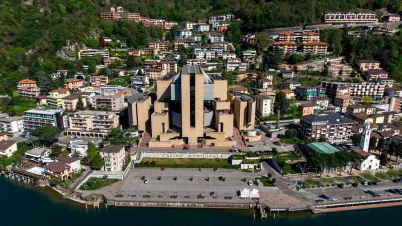 Esplora winnita casino